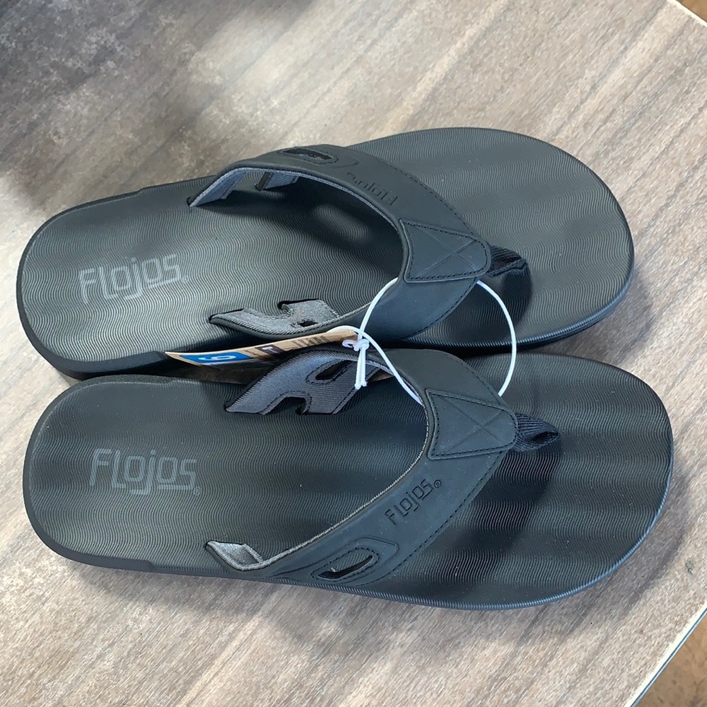NWT 2021 Men’s comfort Flojos Black Grey Metallic